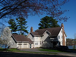 Karl Mathie House Mosinee Wisconsin.jpg