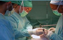 Dr. Ehtuish Preforming An Organ Transplant..jpg