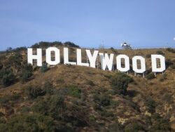 Hollywood-sign wikimedia.jpg
