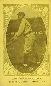 Larry Woodall baseball card.jpg
