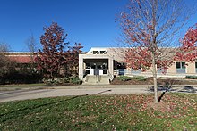 Manchester School of Technology, Manchester NH.jpg