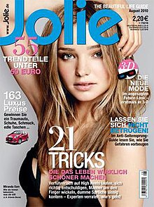 Jolie (magazine) August 2010 cover.jpg
