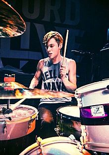 Luke Holland on 2014.jpg