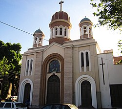 Catedral Nuestra Señora de Loreto. Designada provisoriamente como la Iglesia mayor de Mendoza desde 1934 debido al derrumbe de la antigua catedral destruida por el terremoto de 1861..JPG
