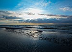 Headlands Beach (14231171650).jpg